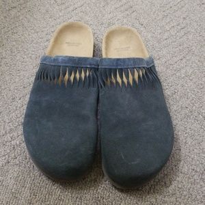 American Eagle sandlas size 9
